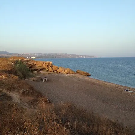Retreat מנדריה